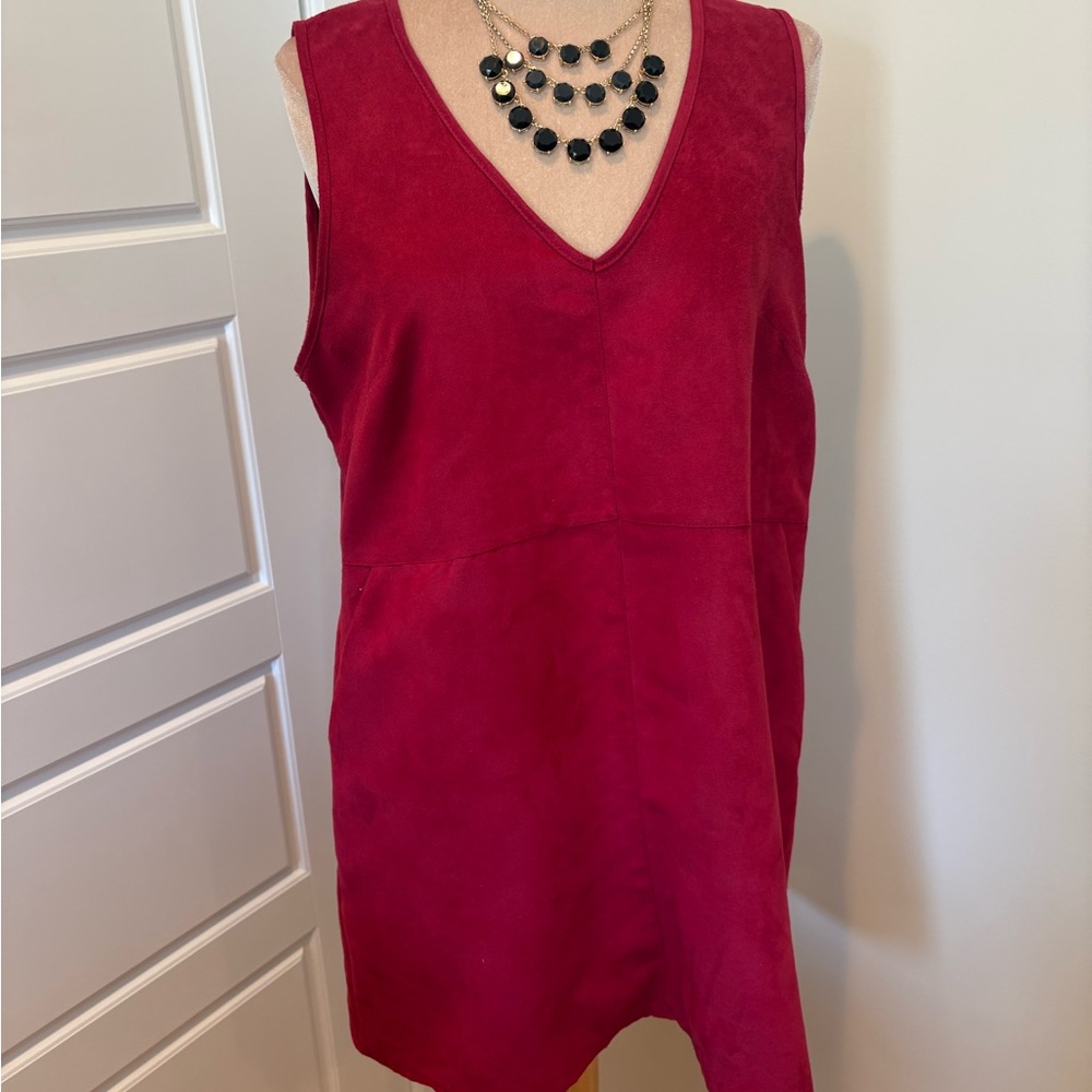 BCBGeneration Maroon Sleeveless V-Neck Faux Suede Shift Dress Size M